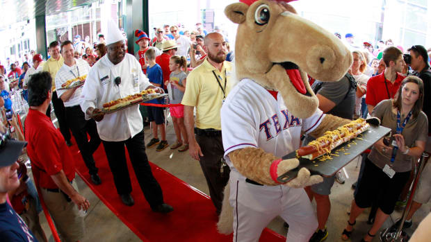 texas-rangers-playoff-foods.jpg